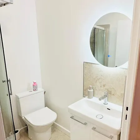 Premium T2 Centre Ville, 15 Min Futuroscope Apartment *